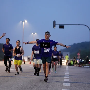 Runner Photo 7445932