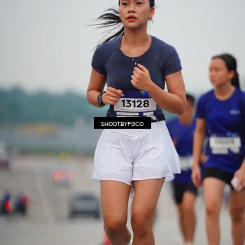Runner Photo 7445947