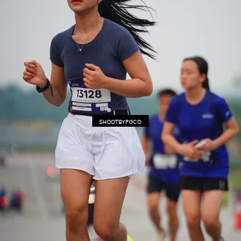 Runner Photo 7445950
