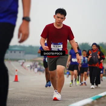 Runner Photo 7445972