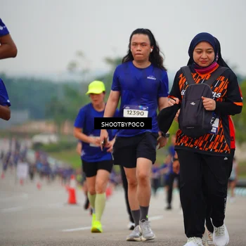 Runner Photo 7445979