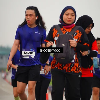 Runner Photo 7445994