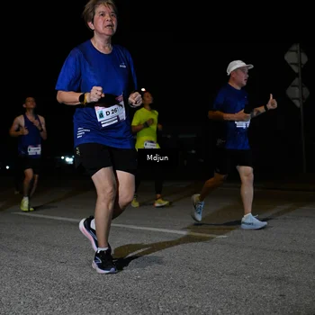 Runner Photo 7446020