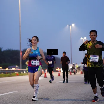 Runner Photo 7446027