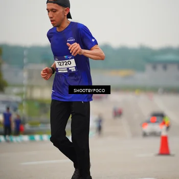 Runner Photo 7446041