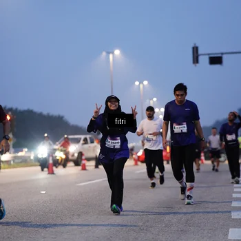 Runner Photo 7446046