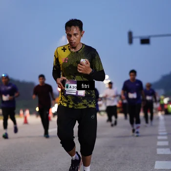 Runner Photo 7446049