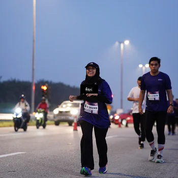 Runner Photo 7446055