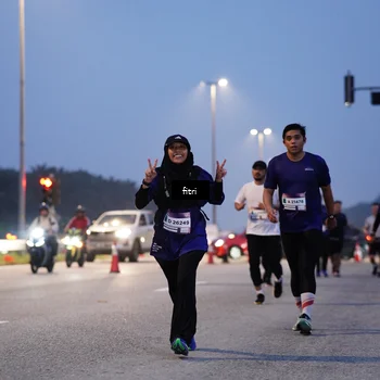 Runner Photo 7446112