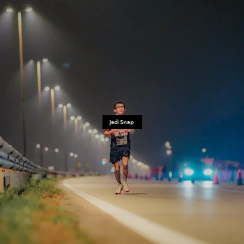 Runner Photo 7446130