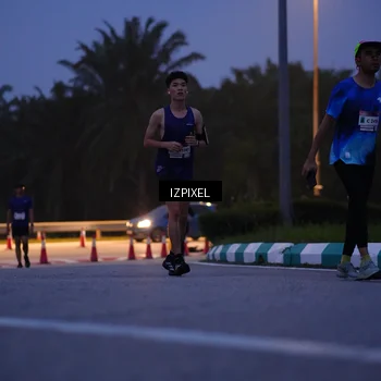 Runner Photo 7446137