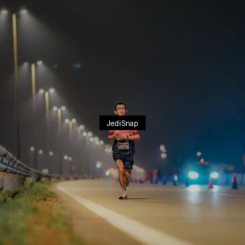 Runner Photo 7446139