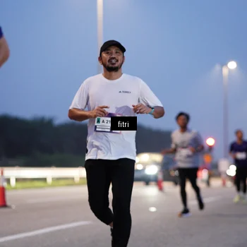 Runner Photo 7446153