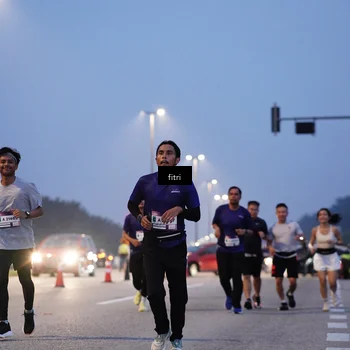 Runner Photo 7446174