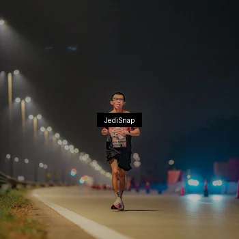 Runner Photo 7446180