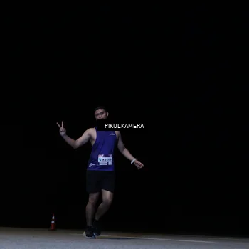 Runner Photo 7446186