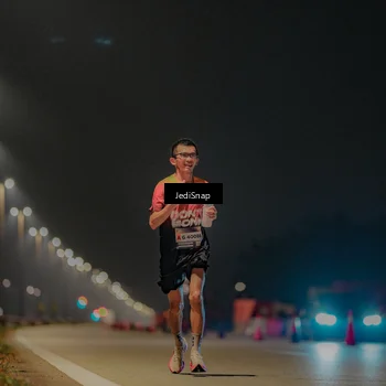 Runner Photo 7446187