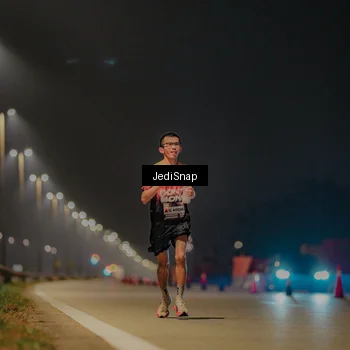 Runner Photo 7446191