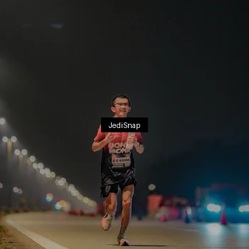 Runner Photo 7446192