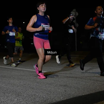 Runner Photo 7446193