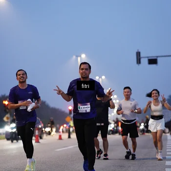 Runner Photo 7446199