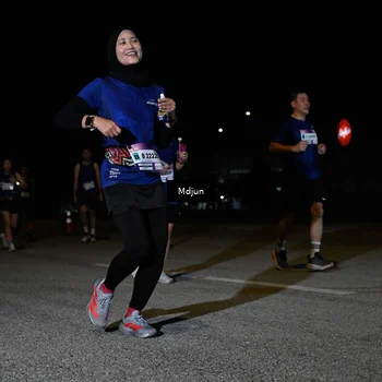 Runner Photo 7446216