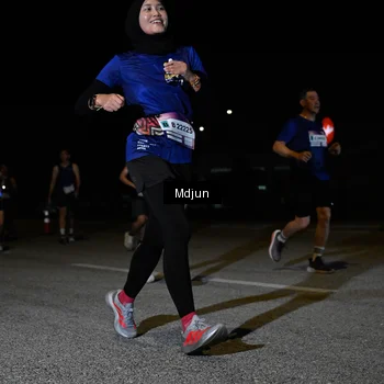 Runner Photo 7446218