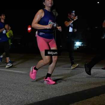 Runner Photo 7446221