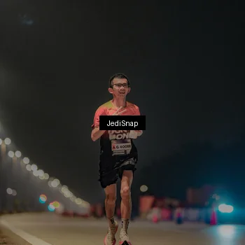 Runner Photo 7446224