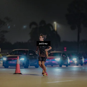 Runner Photo 7446236