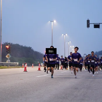 Runner Photo 7446259