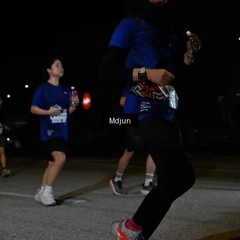 Runner Photo 7446265
