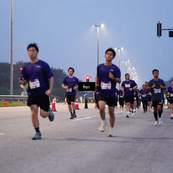 Runner Photo 7446273