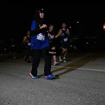 Runner Photo 7446275