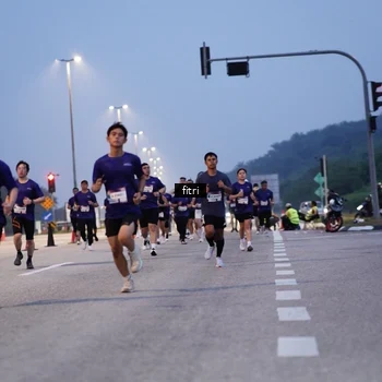 Runner Photo 7446279
