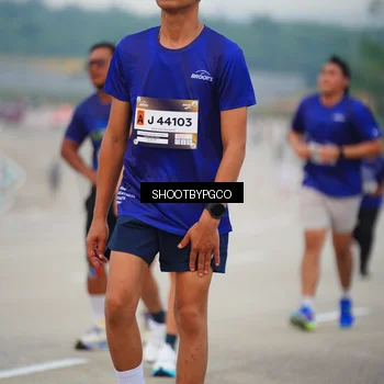 Runner Photo 7446297