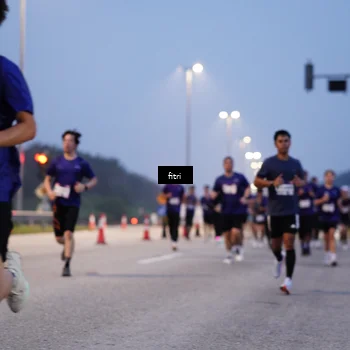 Runner Photo 7446332