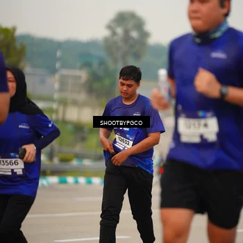 Runner Photo 7446339