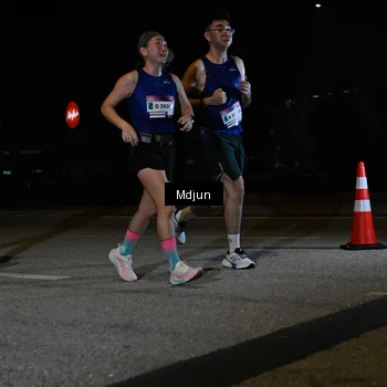 Runner Photo 7446341