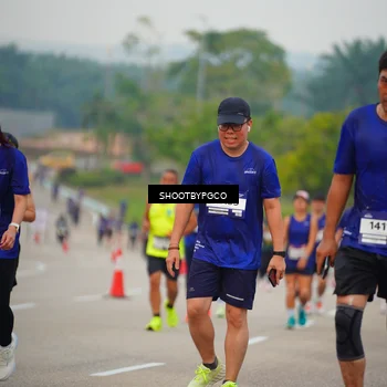 Runner Photo 7446392