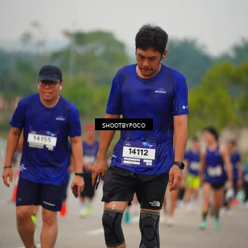 Runner Photo 7446393