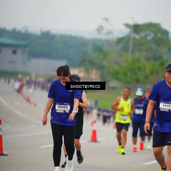 Runner Photo 7446397