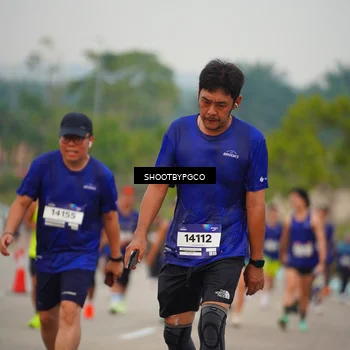 Runner Photo 7446410