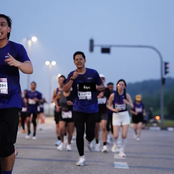 Runner Photo 7446442