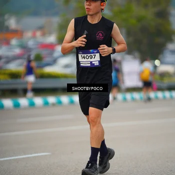 Runner Photo 7446446