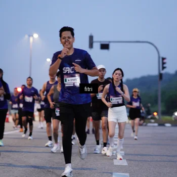 Runner Photo 7446463