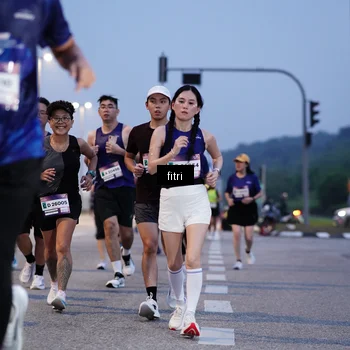Runner Photo 7446467