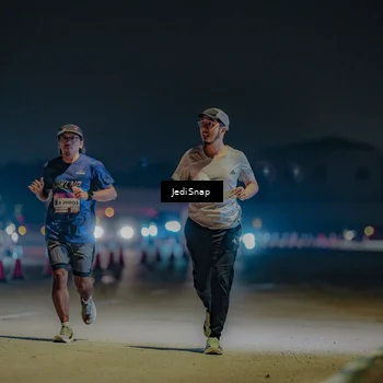 Runner Photo 7446510