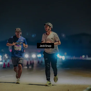 Runner Photo 7446515