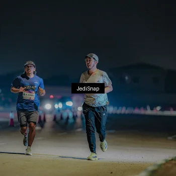 Runner Photo 7446516